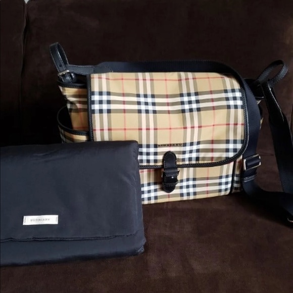 Burberry Vintage Baby Diaper Bag - Picture 2 of 12
